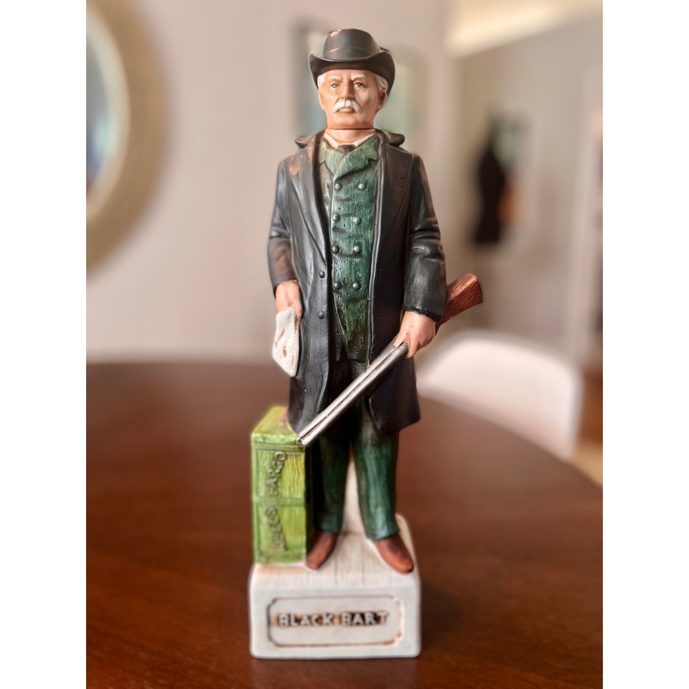 McCormick Bourbon Decanter Black Bart Gunfighter Vntage Porcelain Americana Good